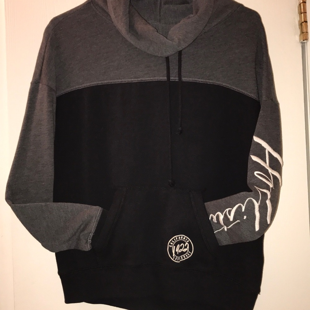 Hollister Hoodie